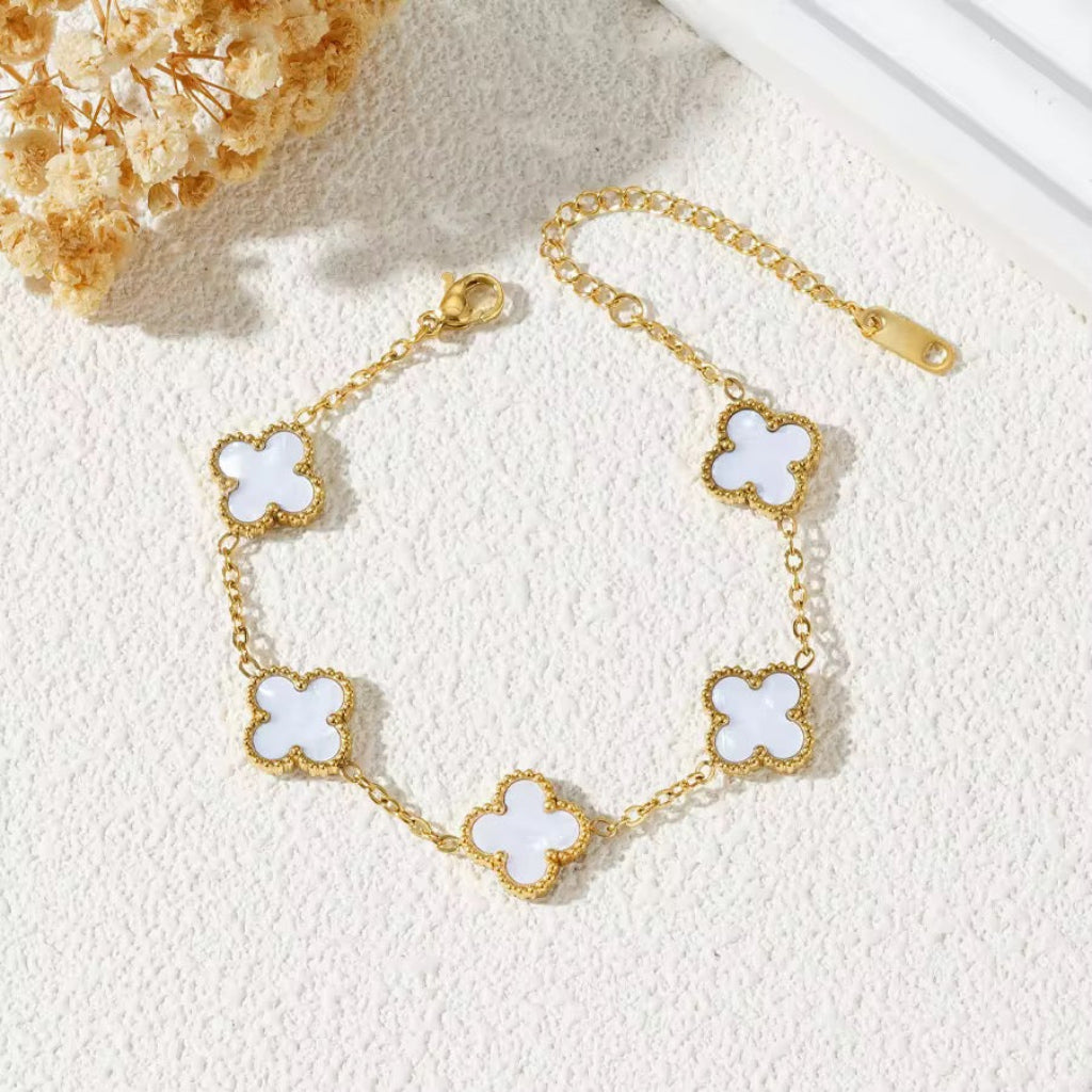 Charmleaf Bracelet
